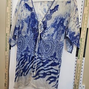 Arden B Blue and Cream Tie-Front Tunic